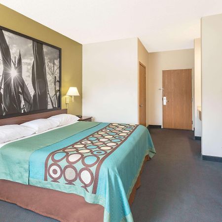 Hotel Super 8 By Wyndham Cresco Ia Esterno foto